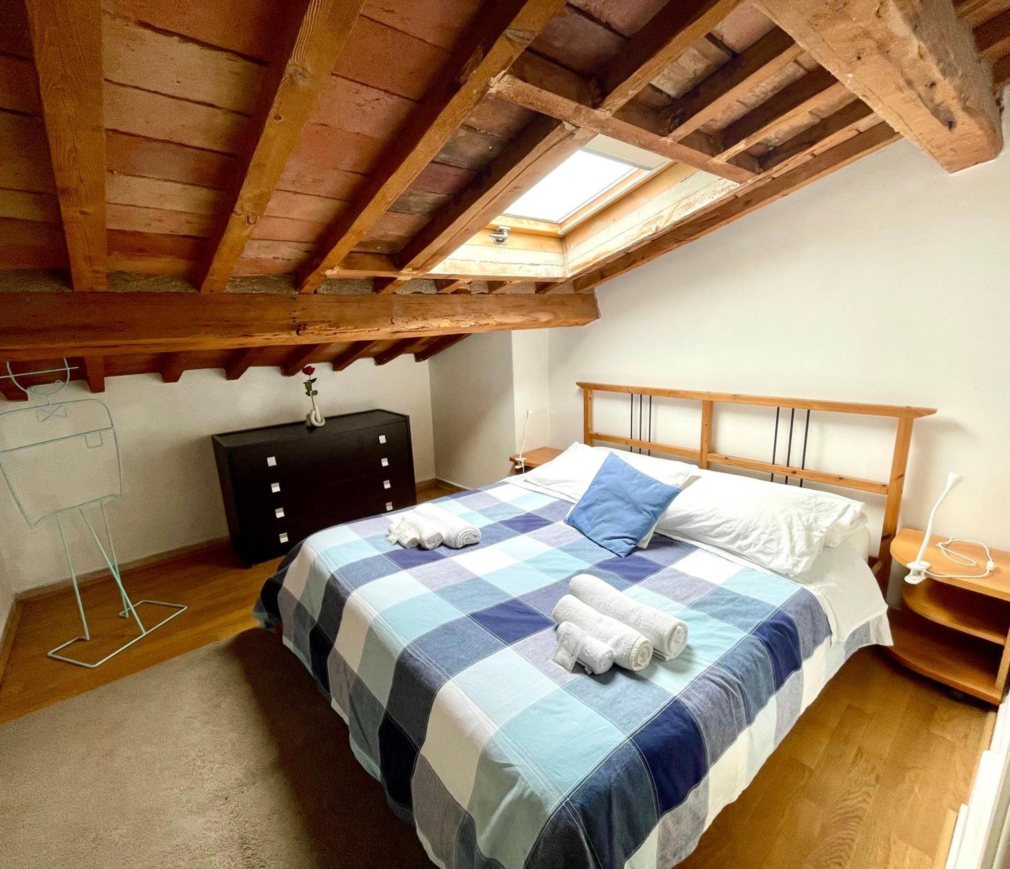 Luminosa Mansarda Vicino Al Porto Apartment Livorno Ngoại thất bức ảnh